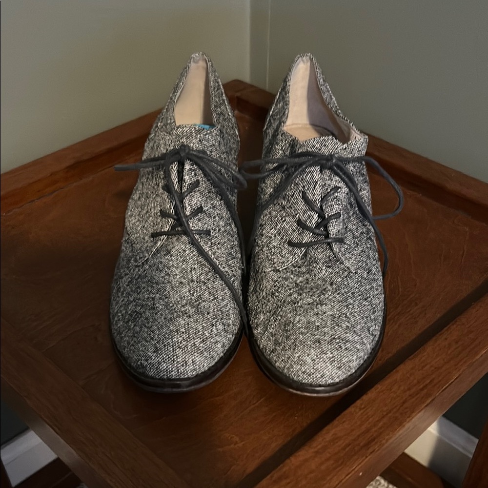 Louise Et Cie Gray Oxford Lo-Finch Women’s 8.5